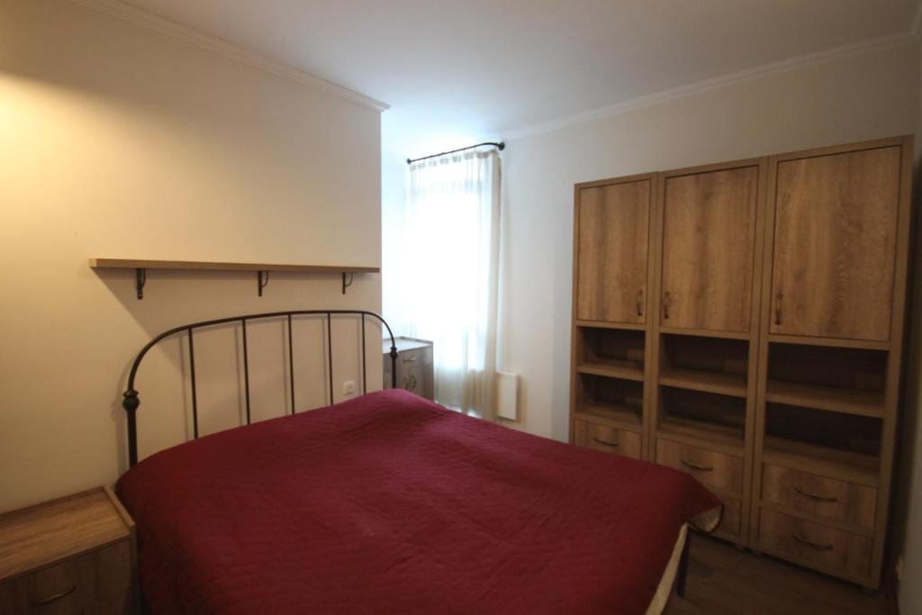Бакуриани: Bakuriani, apartament Mgzavrebi, 8/406