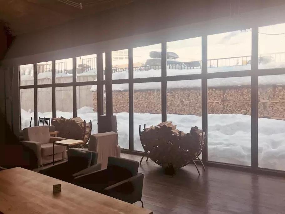 Гудаури: Apartment 202/203 in Mgzavrebi Gudauri