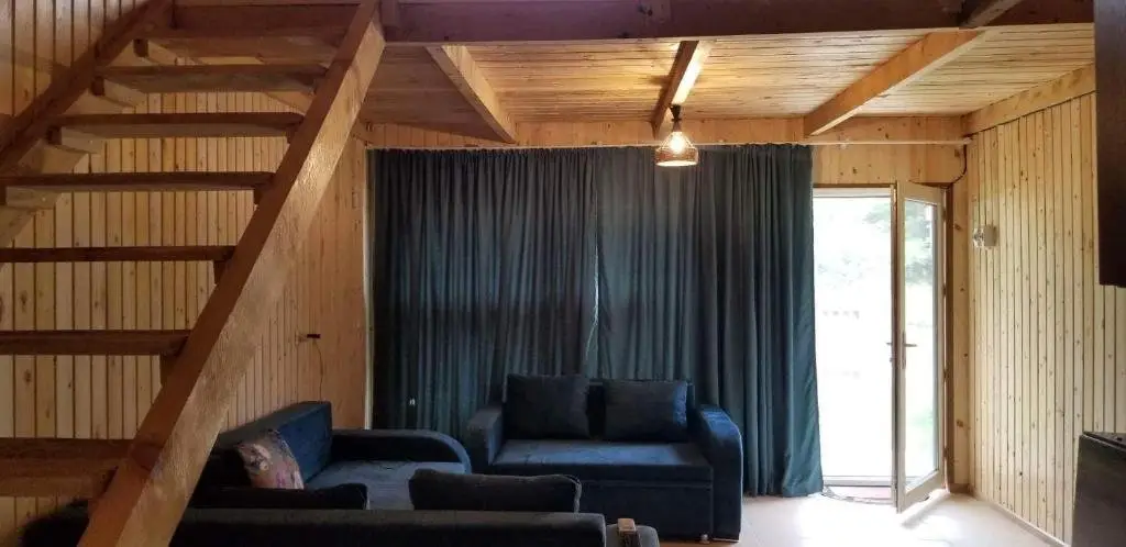 Шекветили: Hunter'S House