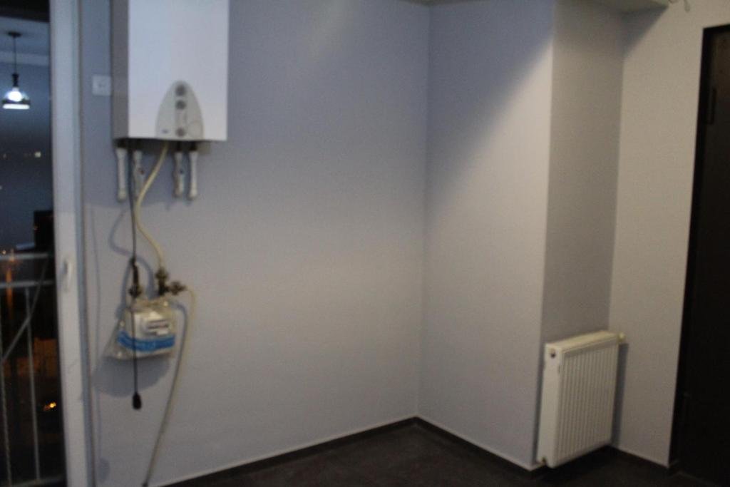 Телави: Flat With 3 Bedrooms