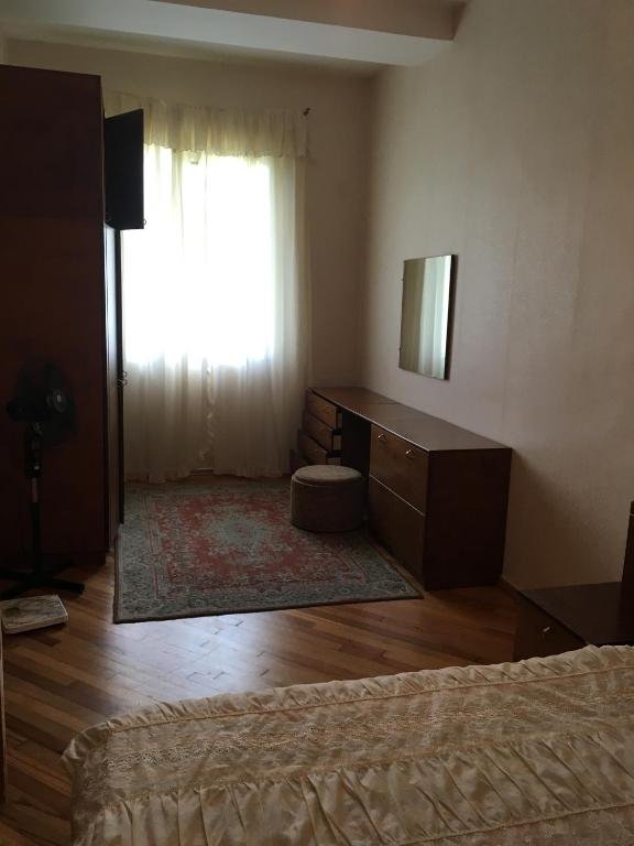 Боржоми: 3 Bedroom Apartment in Likani/Borjomi