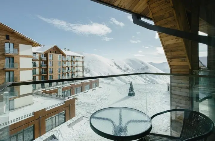 Гудаури: 2 Bedroom Apartment in New Gudauri, Loft 1