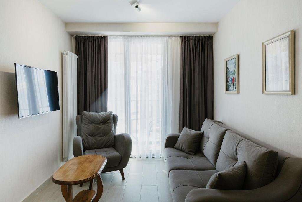 Гудаури: 2 Bedroom Apartment in New Gudauri, Loft 1