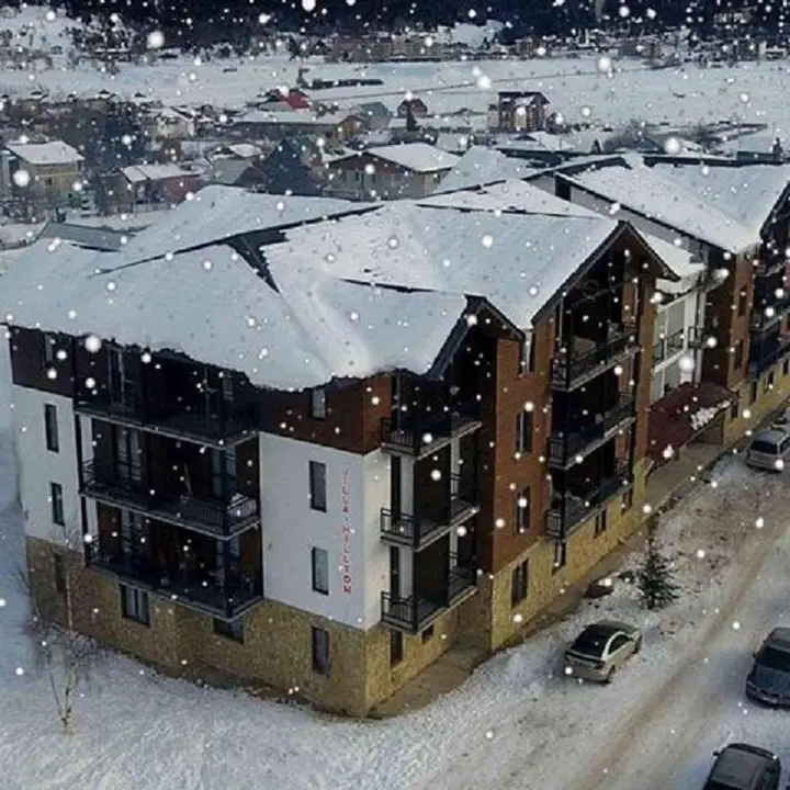 Бакуриани: Villa Hillton Apartment 215