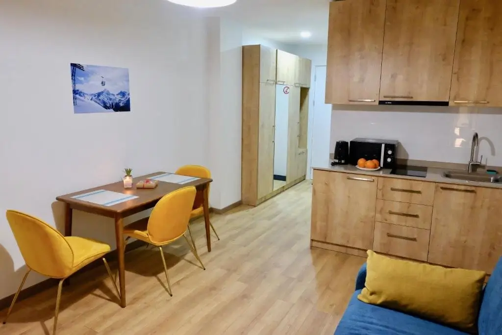 Гудаури: GUDASKI Apartments, New Gudauri LOFT2 & LOFT1
