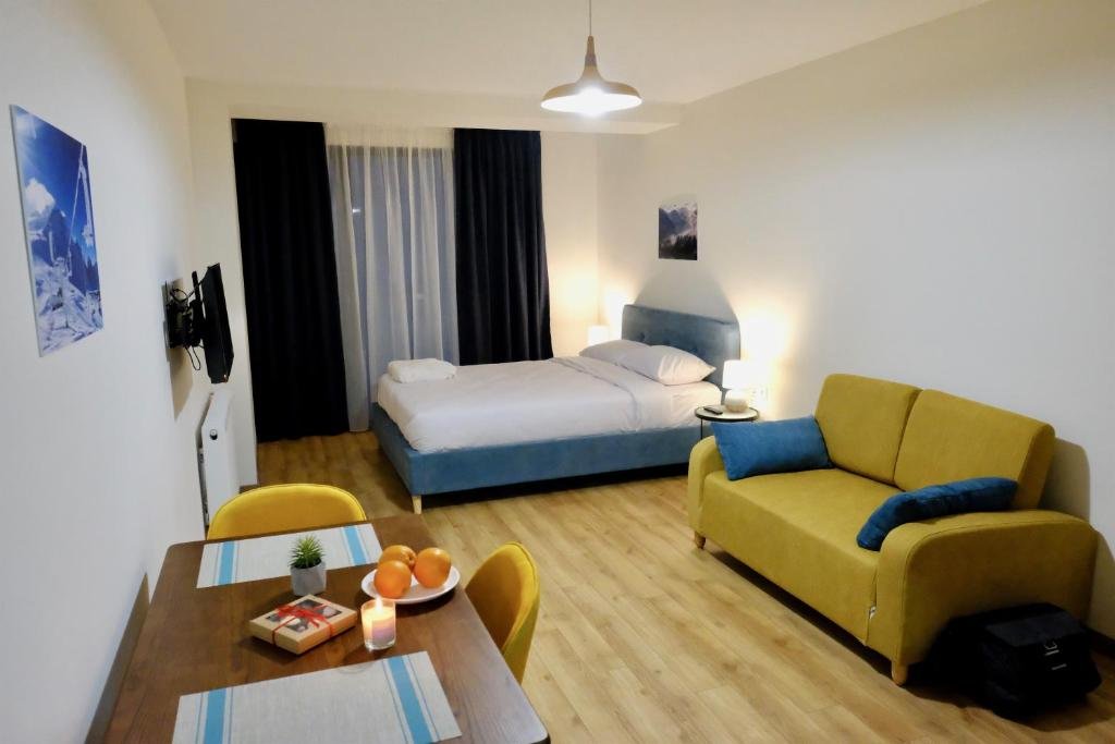 Гудаури: GUDASKI Apartments, New Gudauri LOFT2 & LOFT1