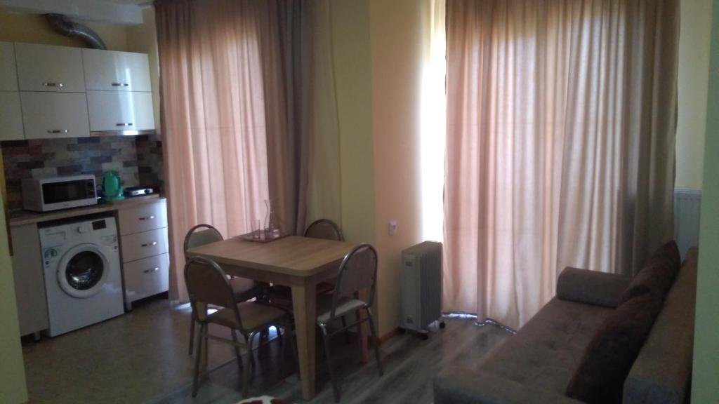 Бакуриани: 6 Borjomi Street, Bakuriani