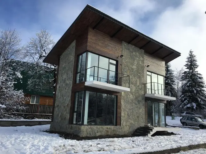 Бакуриани: Mountain Cottage 1 Bakuriani