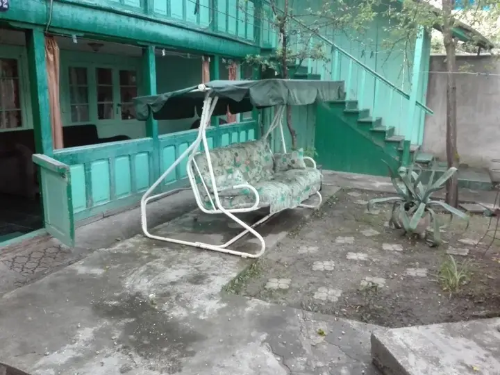 Боржоми: Dacha 32