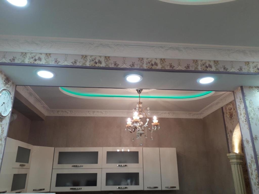 Бакуриани: 3 Room Apartment in Bakuriani