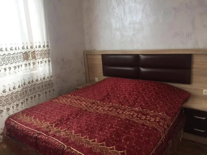 Цихисдзири: Flower house