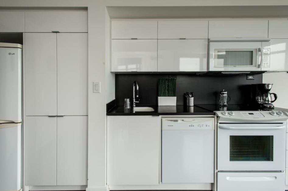 Местиа: Comfortable and elegant modern apartment