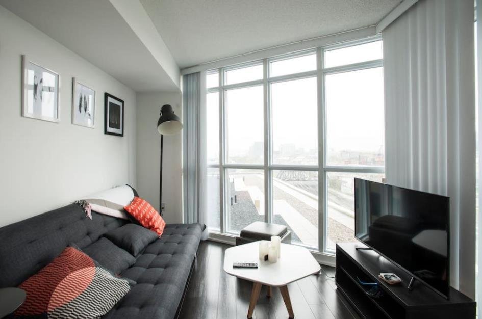Местиа: Comfortable and elegant modern apartment