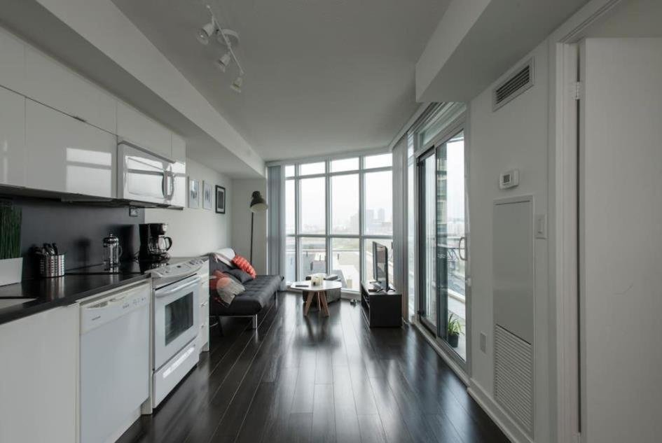 Местиа: Comfortable and elegant modern apartment