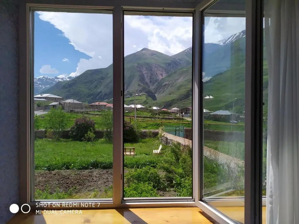 Сиони: Kamara Guest House