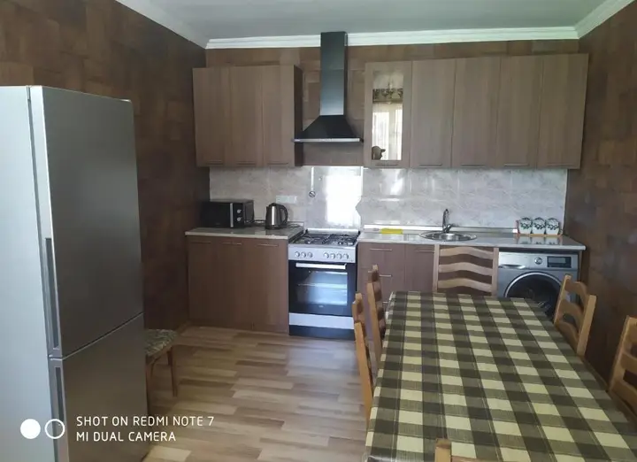 Сиони: Kamara Guest House