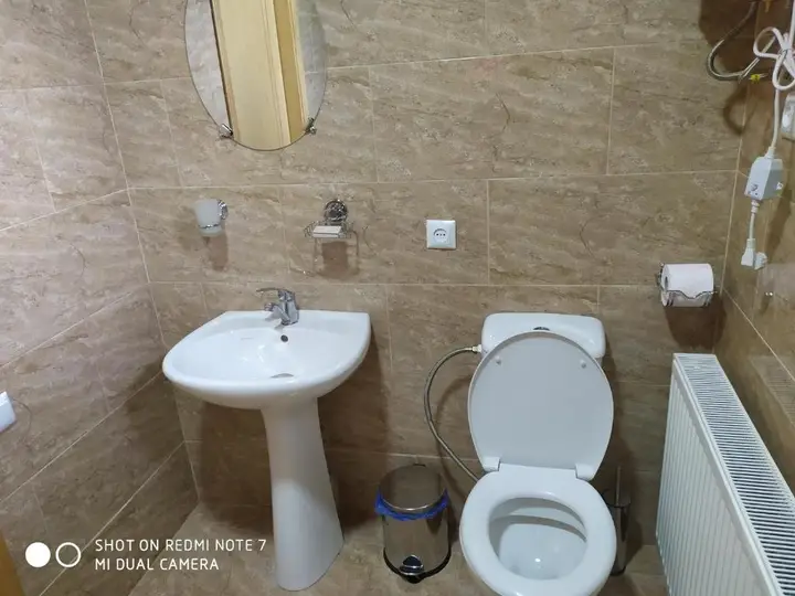 Сиони: Kamara Guest House