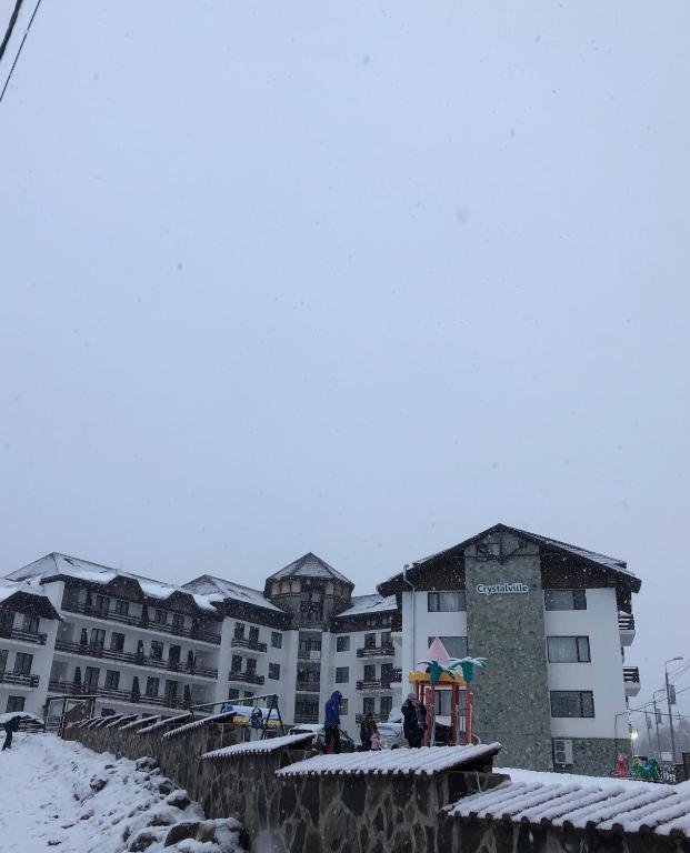 Бакуриани: Crystalville, Bakuriani, Apartment 431