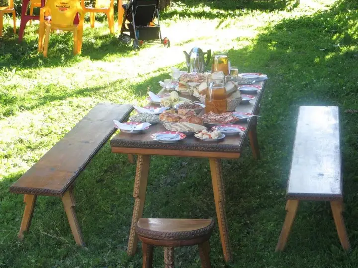 Местиа: Lasad Guest House