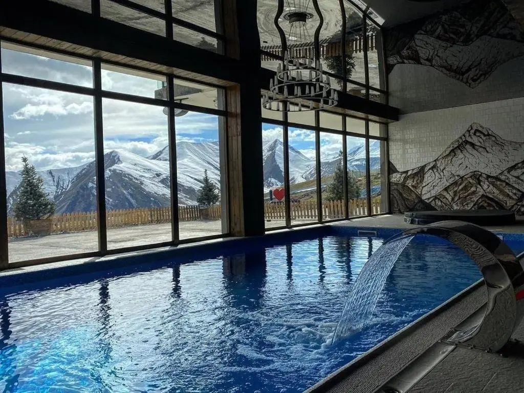 Гудаури: Apartment #215 in New Gudauri ApartHotel