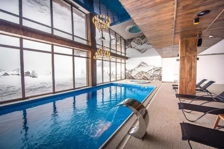 Гудаури: Apartment #215 in New Gudauri ApartHotel