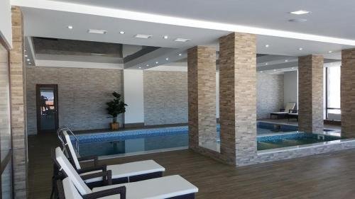 Бакуриани: Villa Detached House 2 Bedrooms 3 Bathrooms Bakuriani
