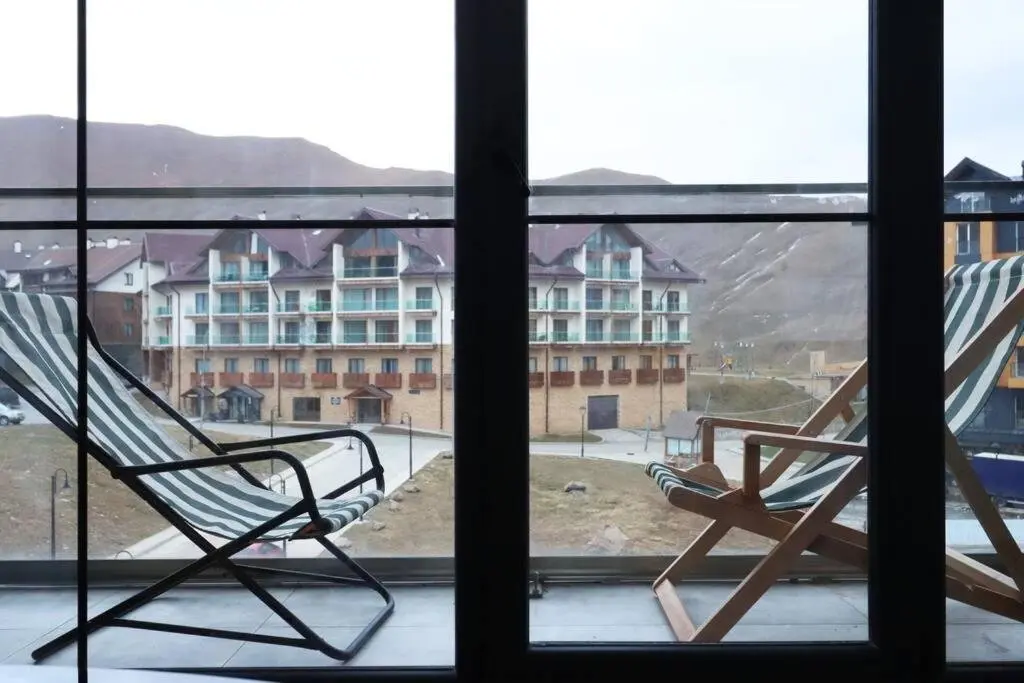Гудаури: 1BR Apartment in New Gudauri Alpic 401