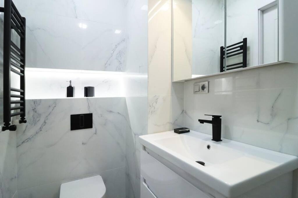 Гудаури: 1BR Apartment in New Gudauri Alpic 401