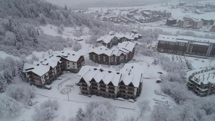 Бакуриани: Bakuriani Didveli Residence Block E Apartment 141