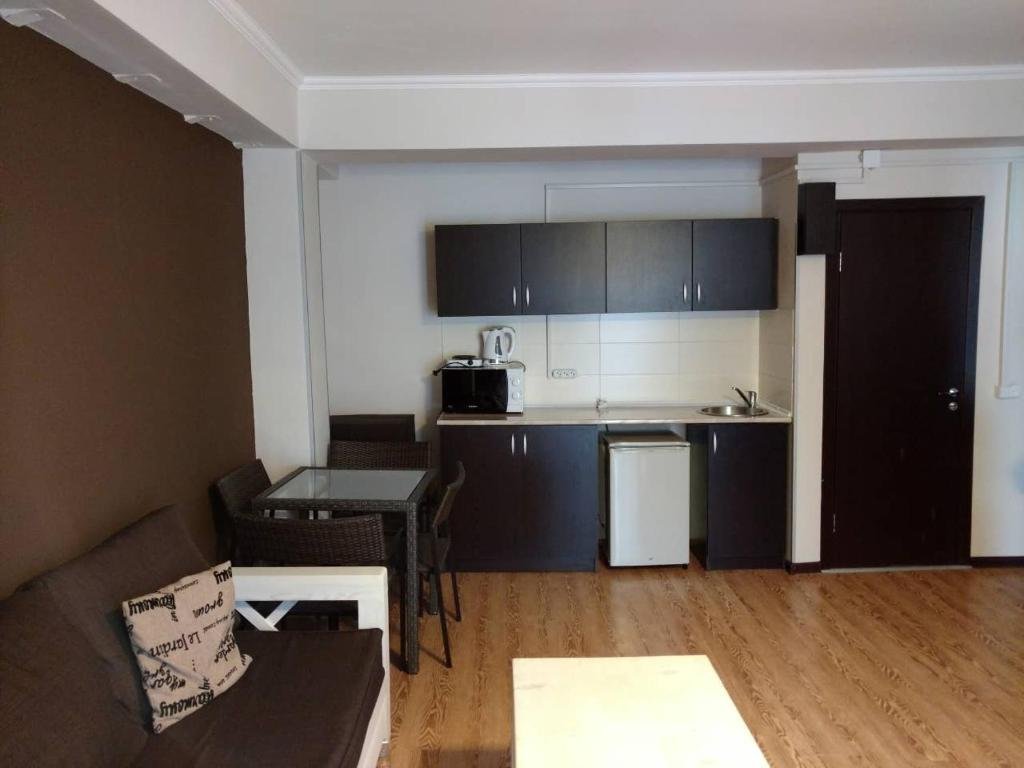Бакуриани: Bakuriani, Mgzavrebi 2 Apt: 207