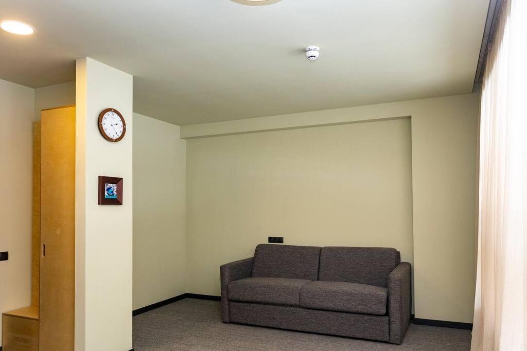 Бакуриани: Cozy Studio Aptartment Next to Rooms Hotel In The Hills of Bakuriani