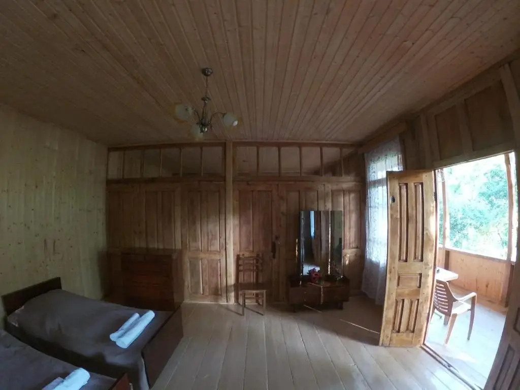 Цагери: Kipiani's Guesthouse