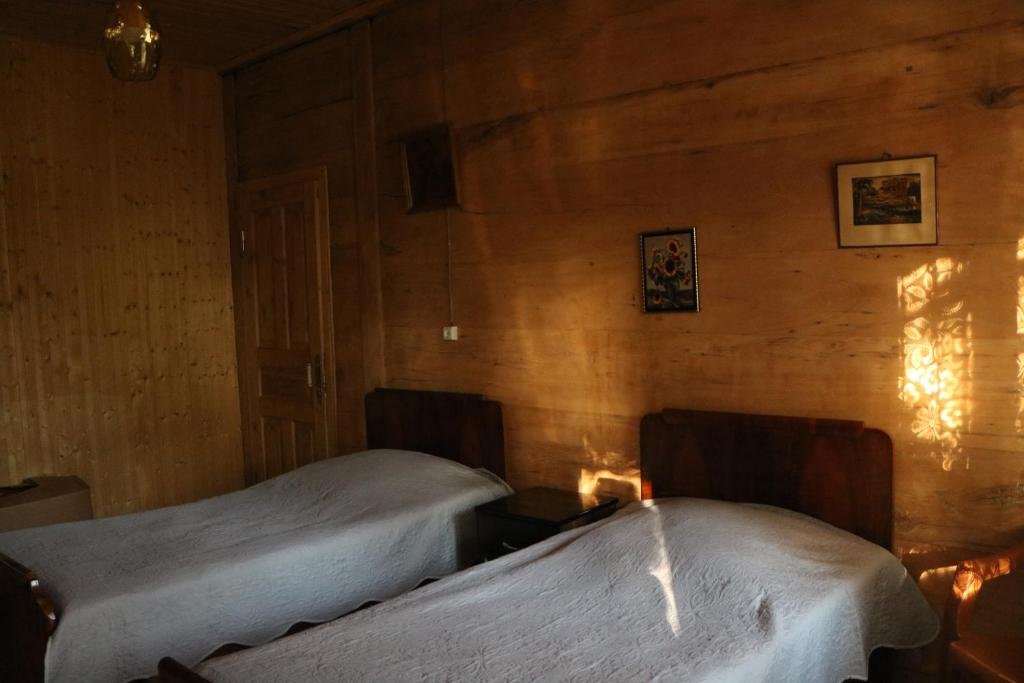 Цагери: Kipiani's Guesthouse