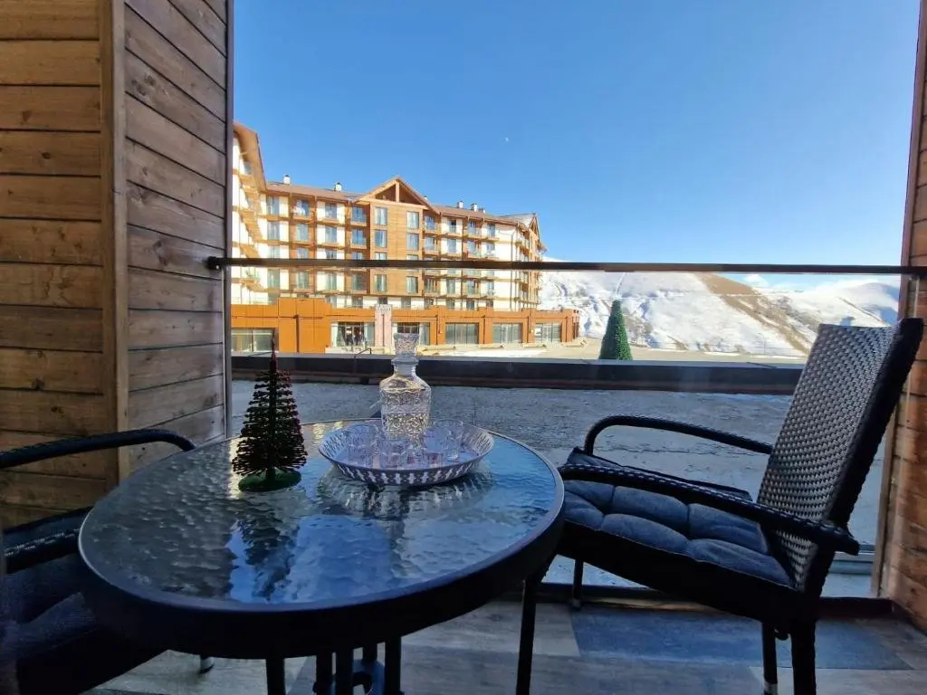 Гудаури: New Gudauri, Apartment 244