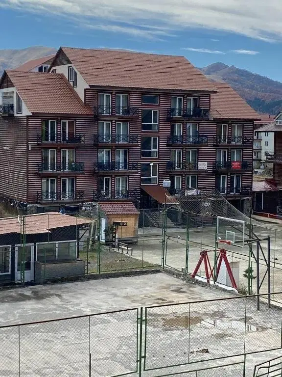 Бакуриани: Mgzavrebi Bakuriani. Apartment #202