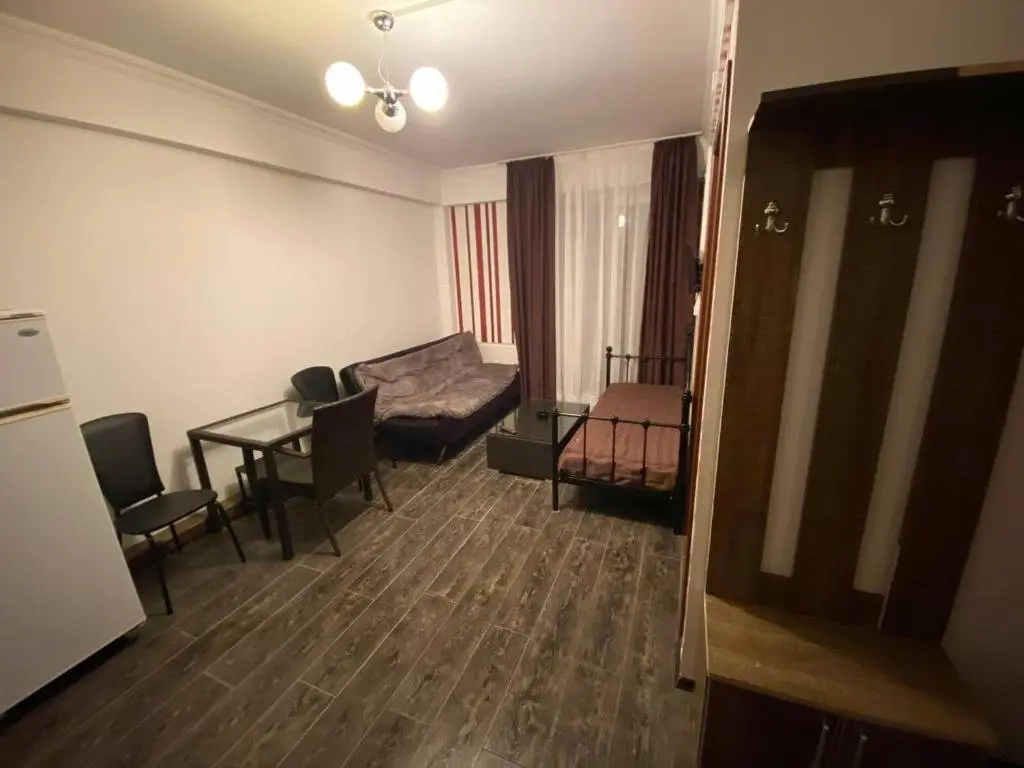 Бакуриани: Mgzavrebi Bakuriani. Apartment #202