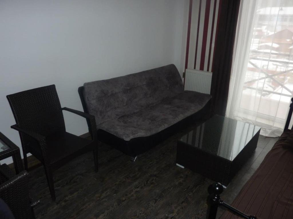 Бакуриани: Mgzavrebi Bakuriani. Apartment #202