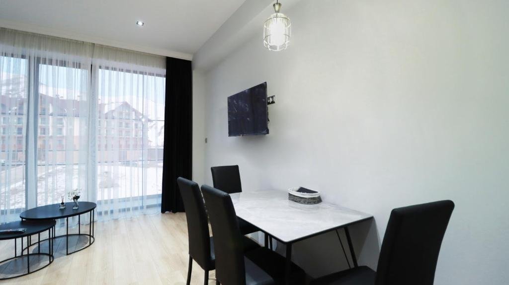 Гудаури: Lovely 1BR Apartment in Gudauri