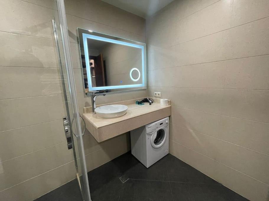 Чакви: Leo Group BEST STUDIO 1201 Dreamland Oasis CHAKVI