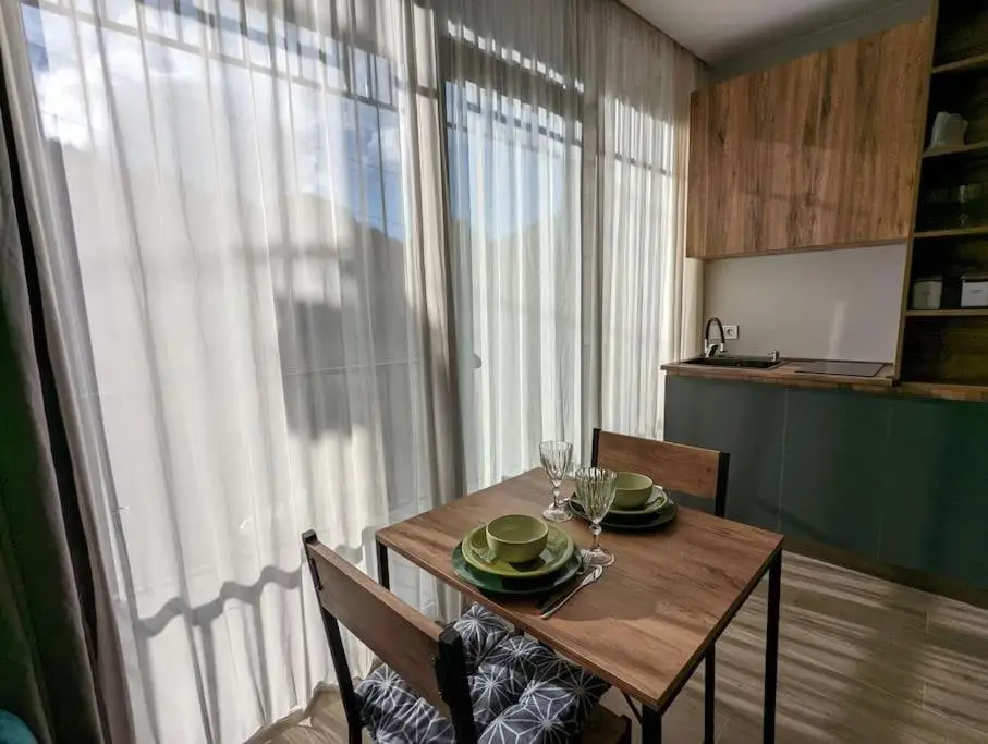Бакуриани: Modern 1BR Condo Near Didveli - 7 Min Walk