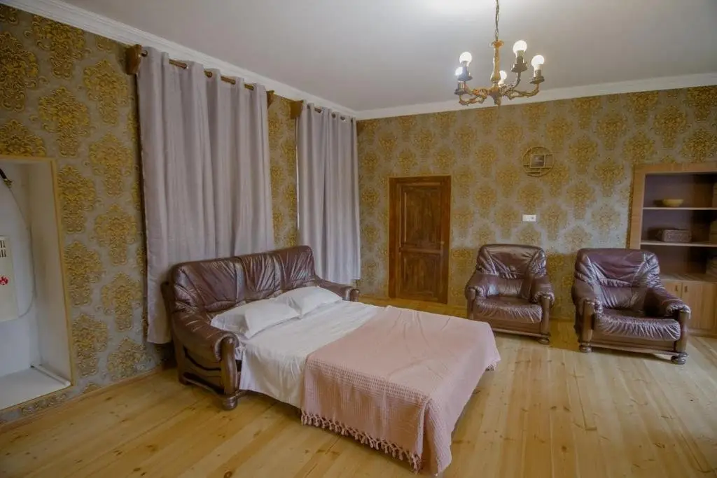 Телави: Apartment Royal District
