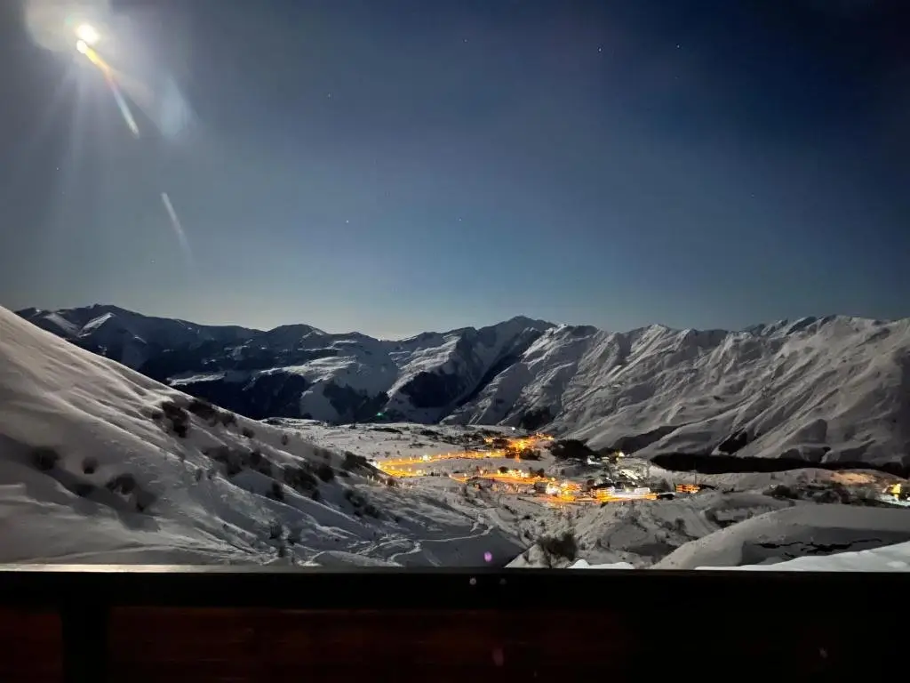 Гудаури: Twins #144 New Gudauri with Mountain View