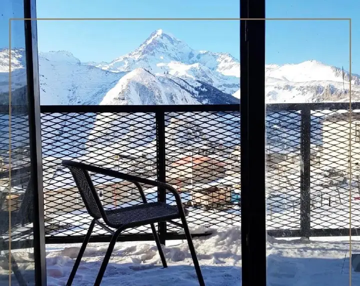 Степанцминда: Kazbegi Stylish Apartment