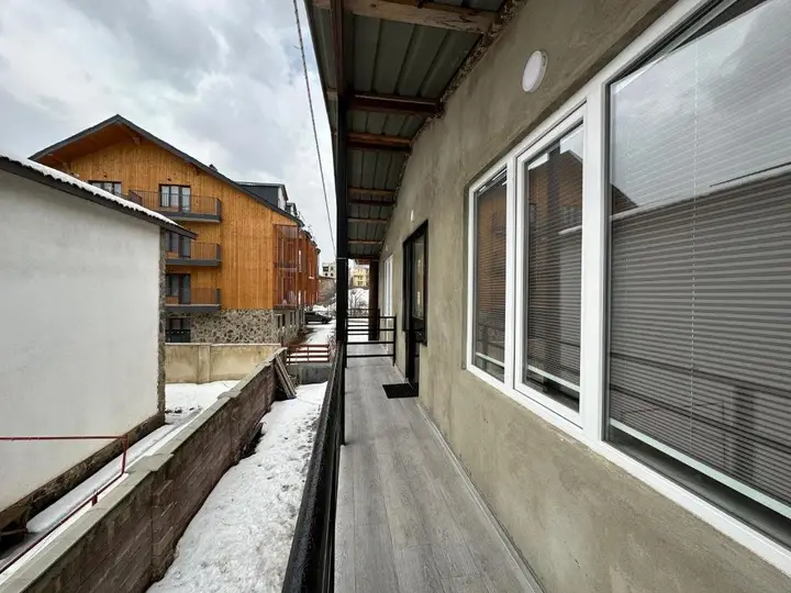 Бакуриани: 5 Bedrooms House