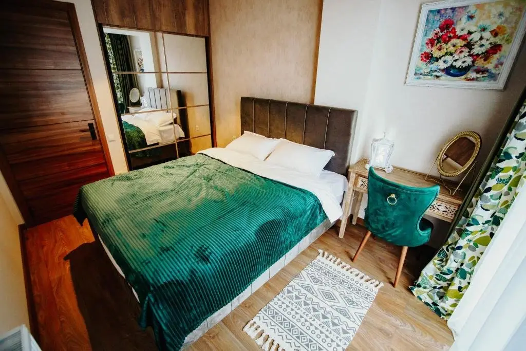 Бакурианский Андезит: Area Park Bakuriani Apartament 209