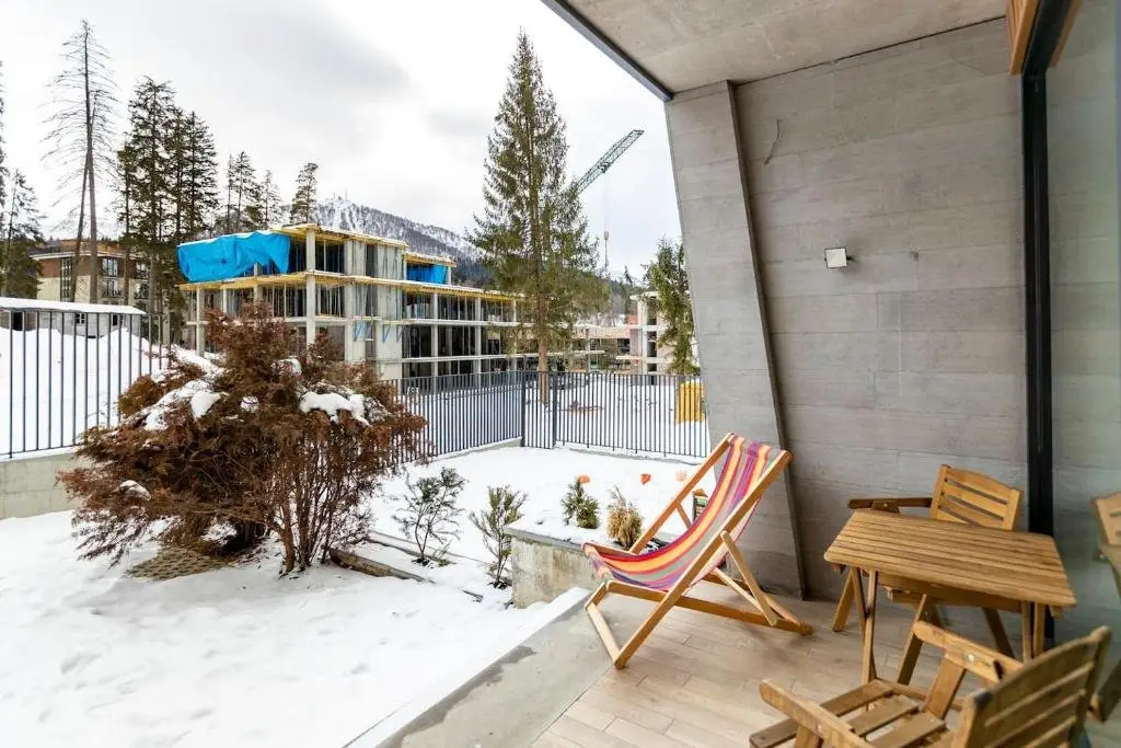 Бакуриани: Stylish Apartment Near Rooms Hotel