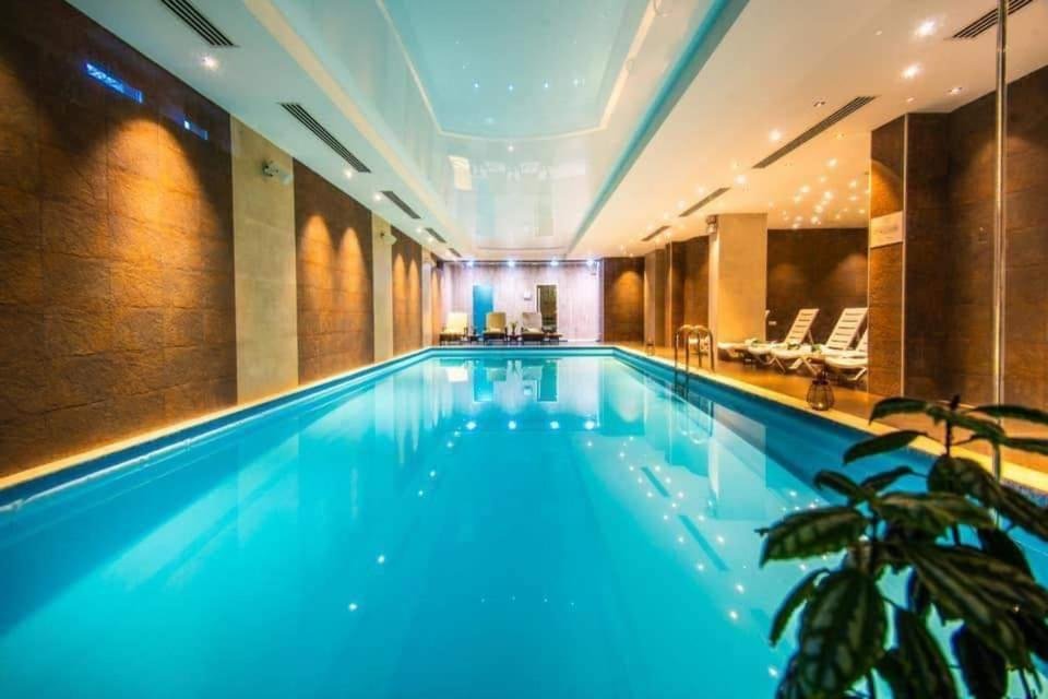 Бакуриани: Bakuriani Orbi Palace Deluxe 330