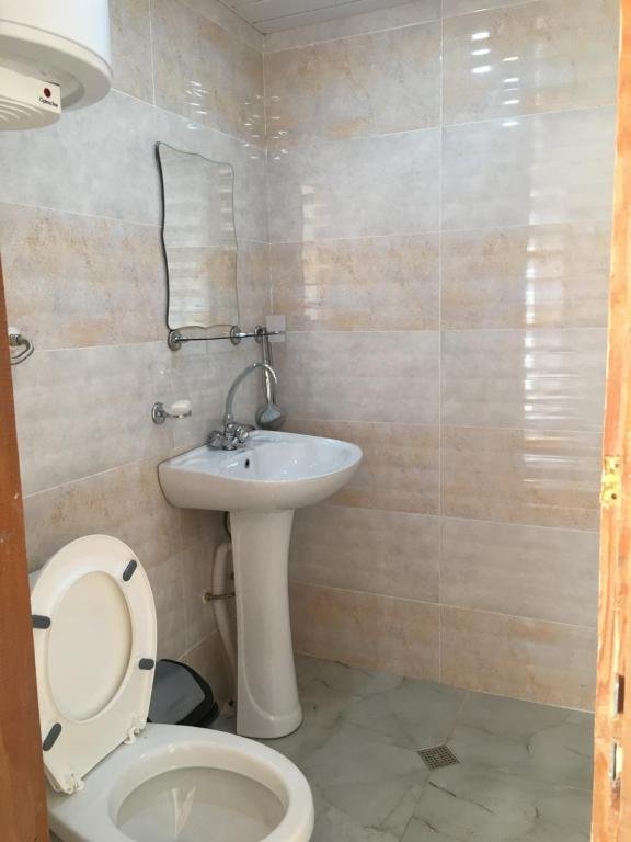 Местиа: Nuri Guesthouse