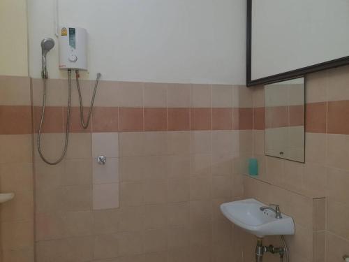 Паттайя: Indogee Apartments