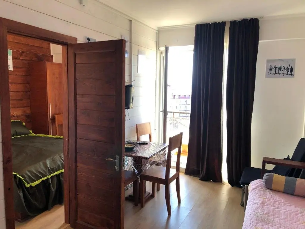 Бакуриани: Modern Apartment in Mgzavrebi